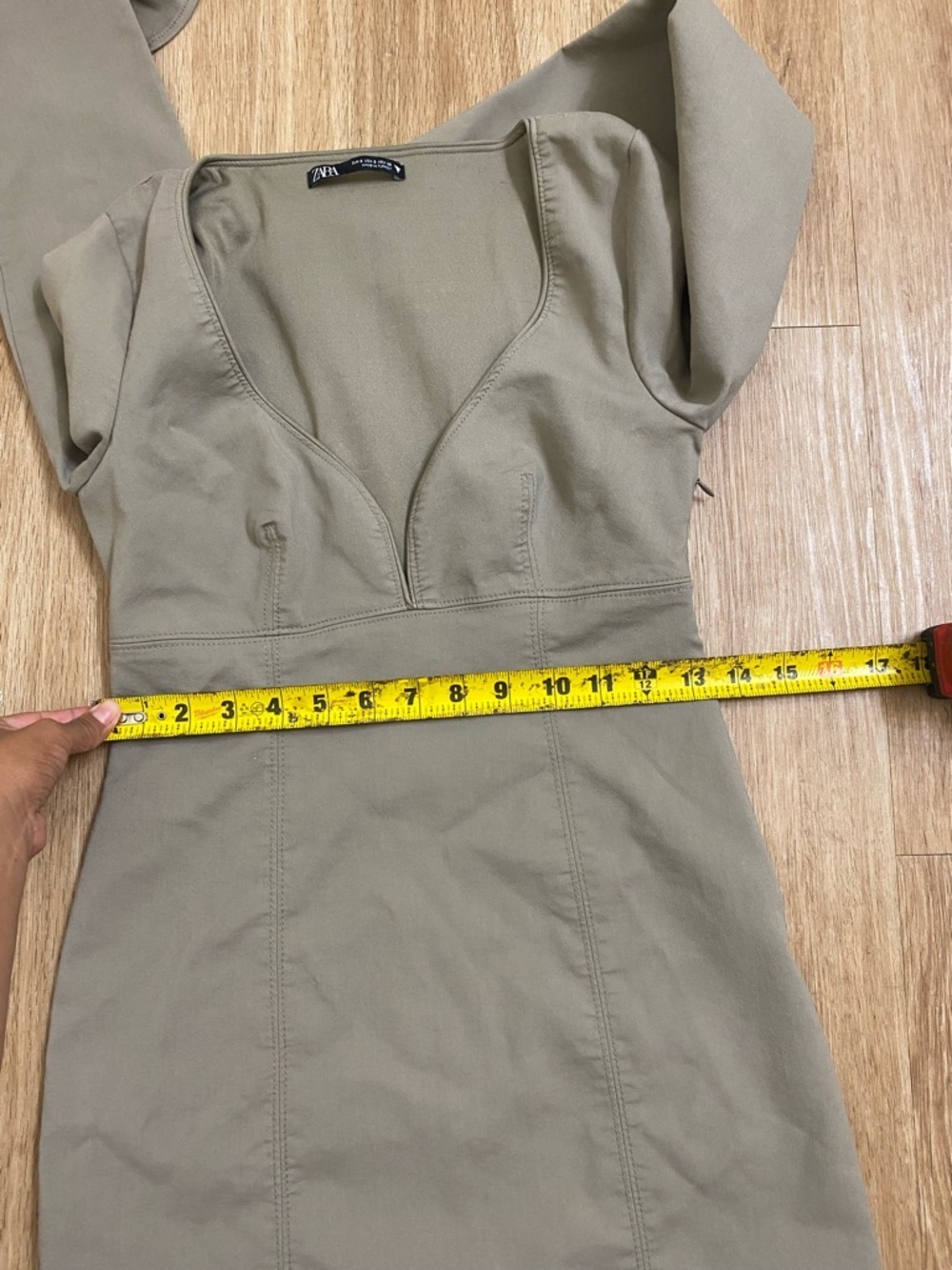 Zara Olive Green V-Neck Long-Sleeve Mini Dress with Slit Cuffs - Picture 7 of 9